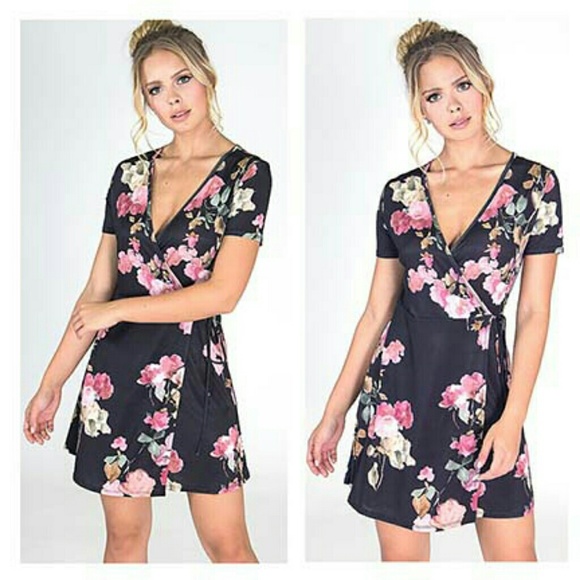 Multi floral wrap dress - Picture 3 of 4